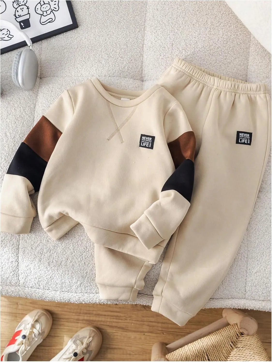 Boy's 2 Piece Outfits Colorblock Crewneck Long Sleeve Sweatshirt and Jogger Sweatpants Set