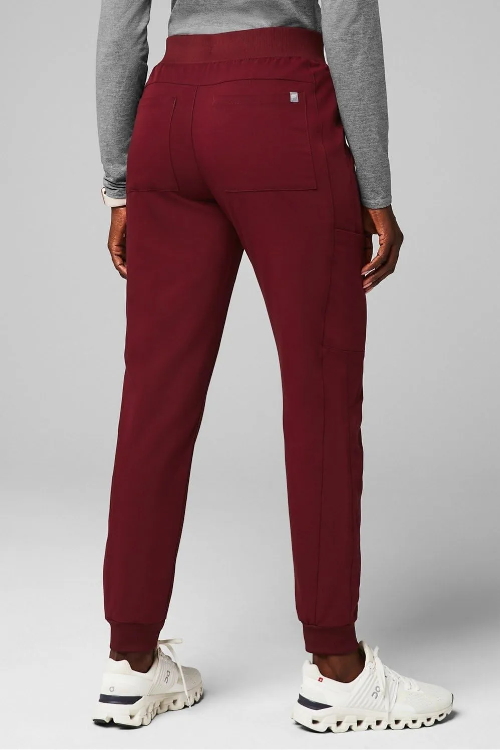 Fabletics Women's High Rise Active Scrub Jogger - MotionTech, 4-Way Stretch, Pocket-Packed, Lightweight, Semi-Slim Fit