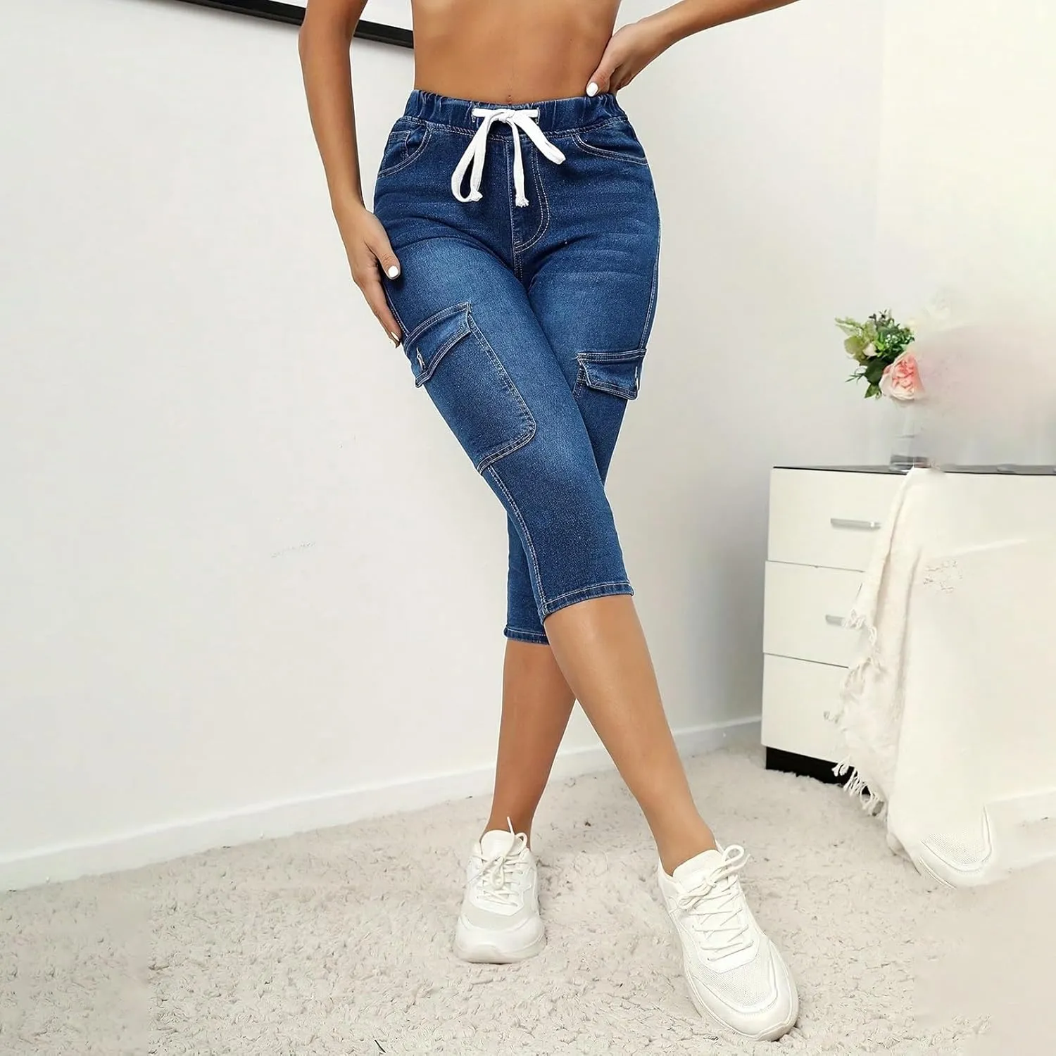 fanmpghleoo Capri Jeans for Women Stretch Frayed Hem Ripped Jeans Lightweight Denim Capris with Pockets Summer Denim Joggers