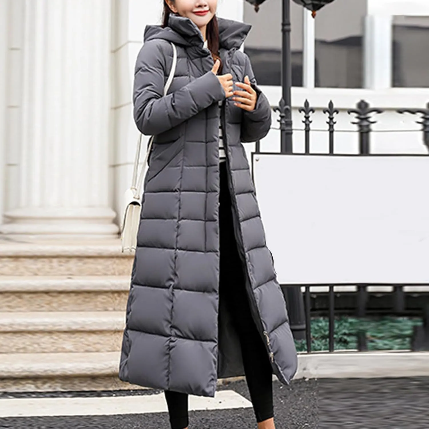 Long Puffer Jacket Women Maxi Length Quilted Down Jacket Winter Warm Padded Coat Outerwear with Fur Collar Hood