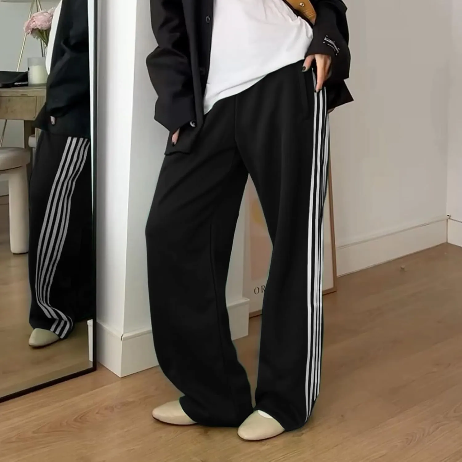 NUFIWI Women Y2k Striped Sweatpants Elastic High Rise Drawstring Track Pants Wide Leg Side Stripes Joggers with Pockets