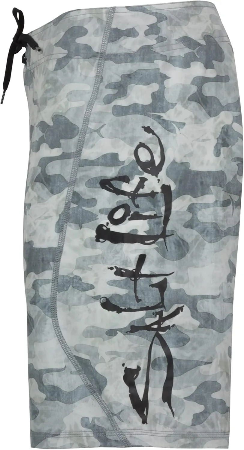 Salt Life Men's Into The Abyss Boardshort