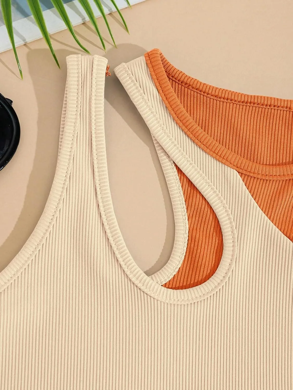 SweatyRocks Women's Color Block Ribbed Knit Crop Tank Top Round Neck Cut Out Slim Fit Crop Vest Tops